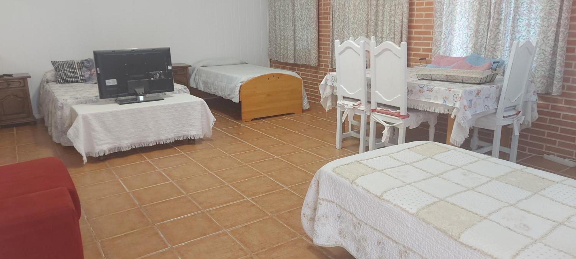 Habitacion,Piscina Y Jardin Асукека-де-Энарес Экстерьер фото
